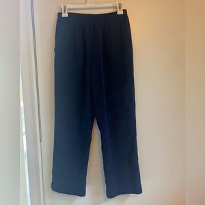 Alfred Dunner, Navy Blue Corduroy pants, Petite, Worn three times, has pockets